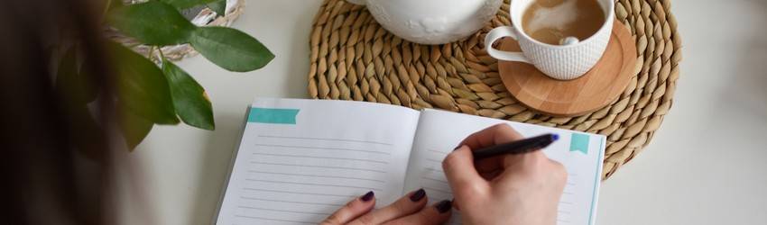 woman-writing